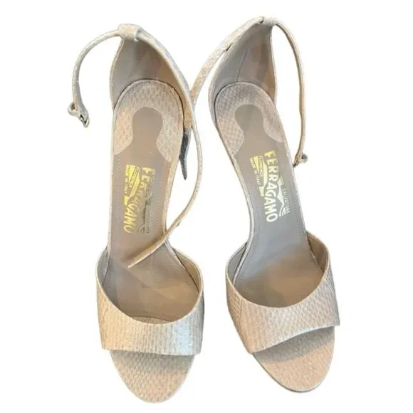 🔥 Ferragamo heels. Open toe. Brand new with crystal and gold metallic heels. - Picture 7 of 7